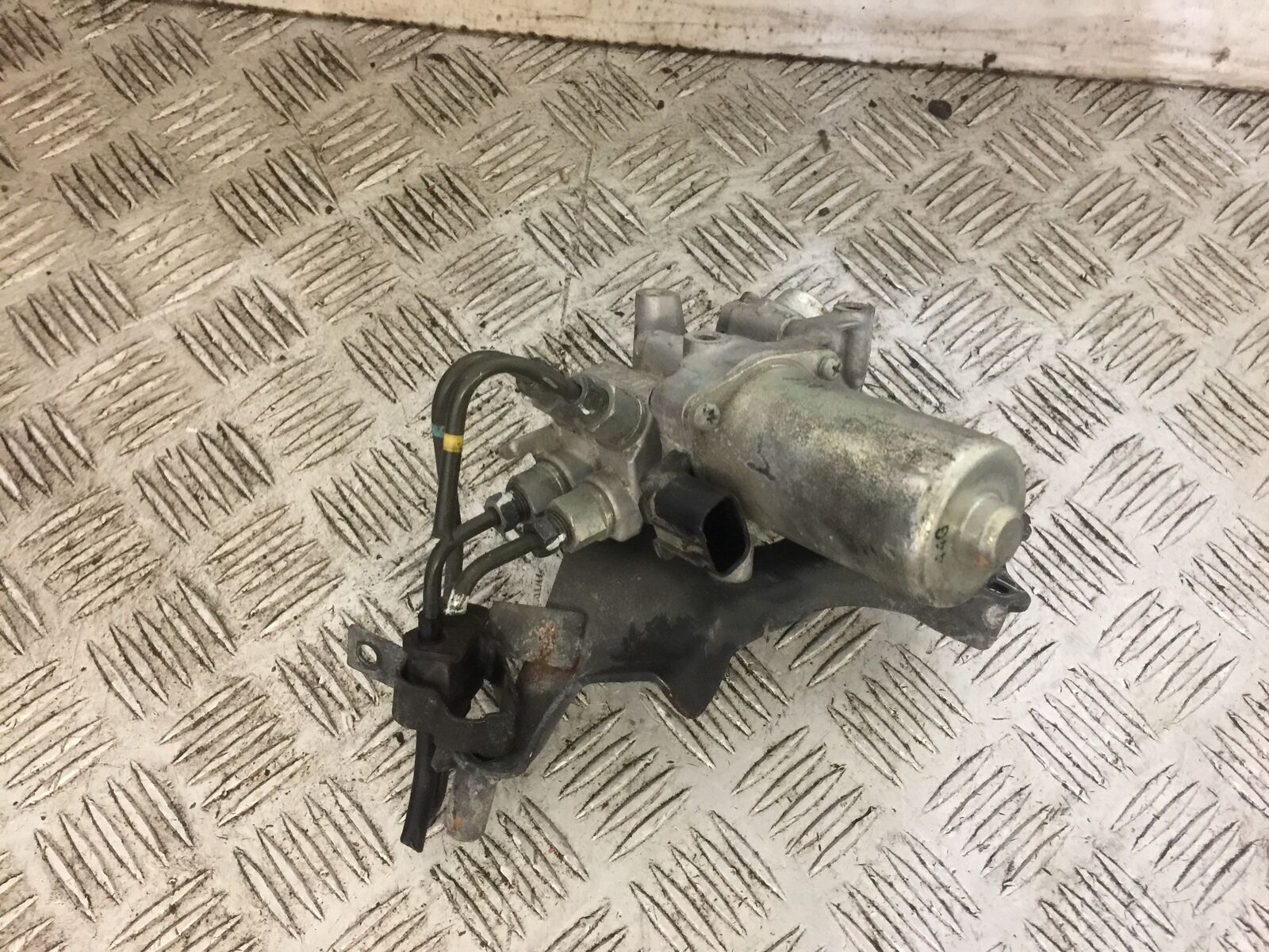 HONDA ST1300 ST 1300 ABS PUMP  2008-2013 (STOCK 737)