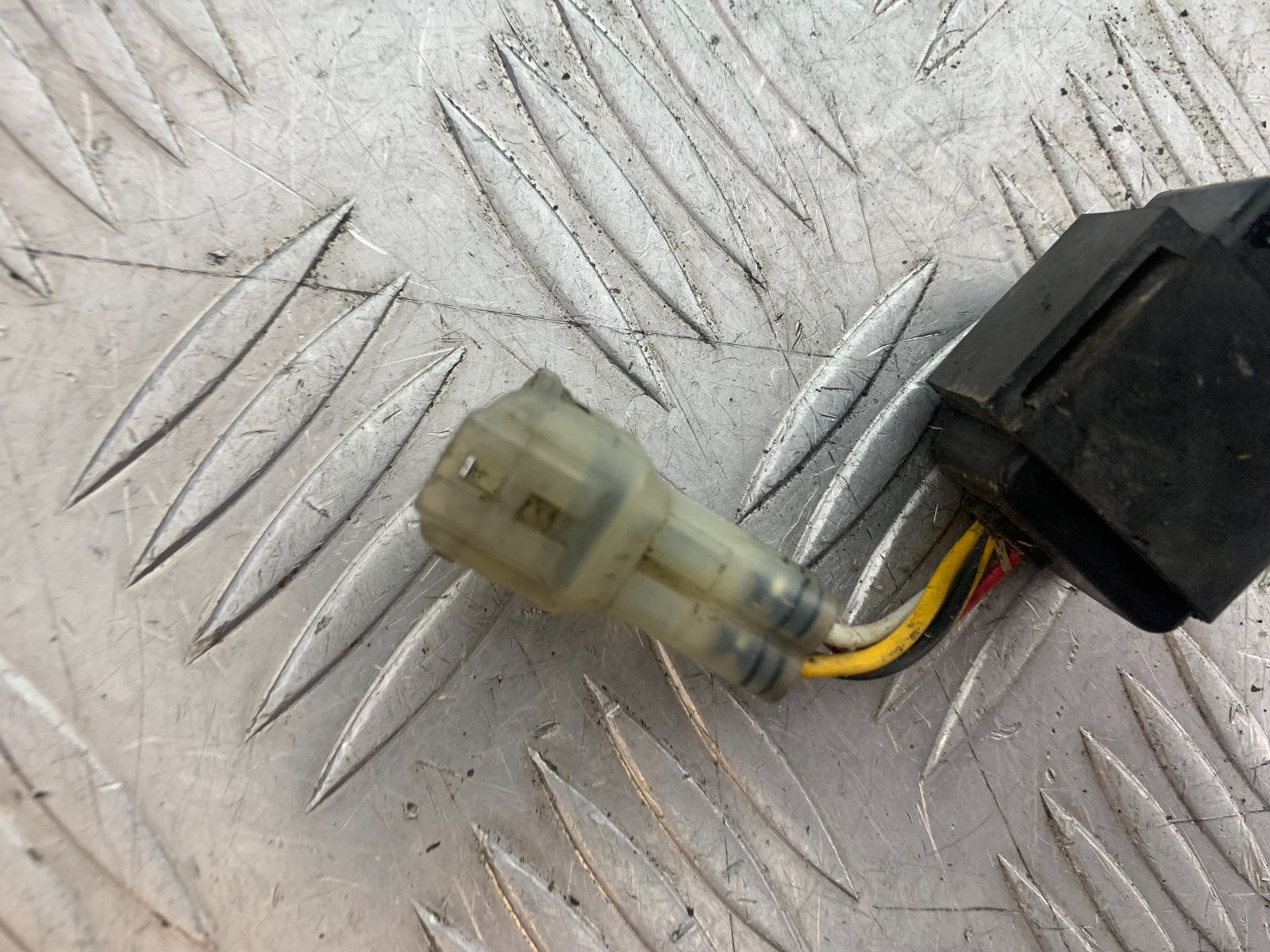 KAWASAKI VN1500 CLASSIC RELAY  YEAR 1999 -2006 (CMB1166)