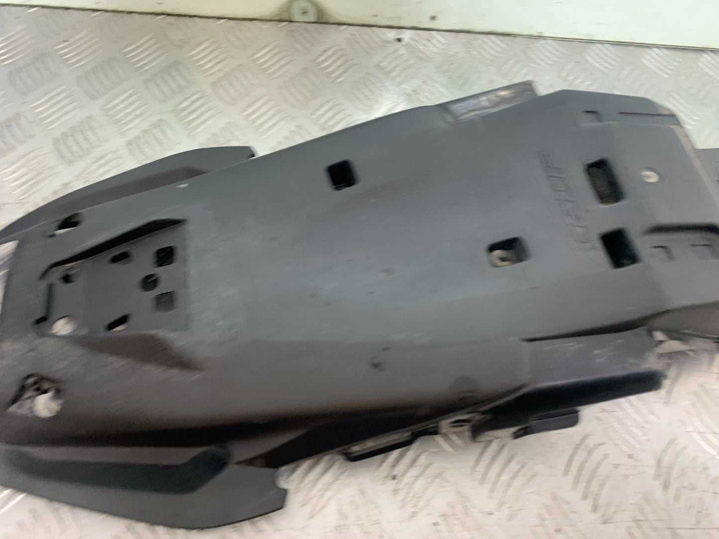 HONDA CB650F CB 650 FA-E UNDERTRAY YEAR 2014-2017 (CMB1226)