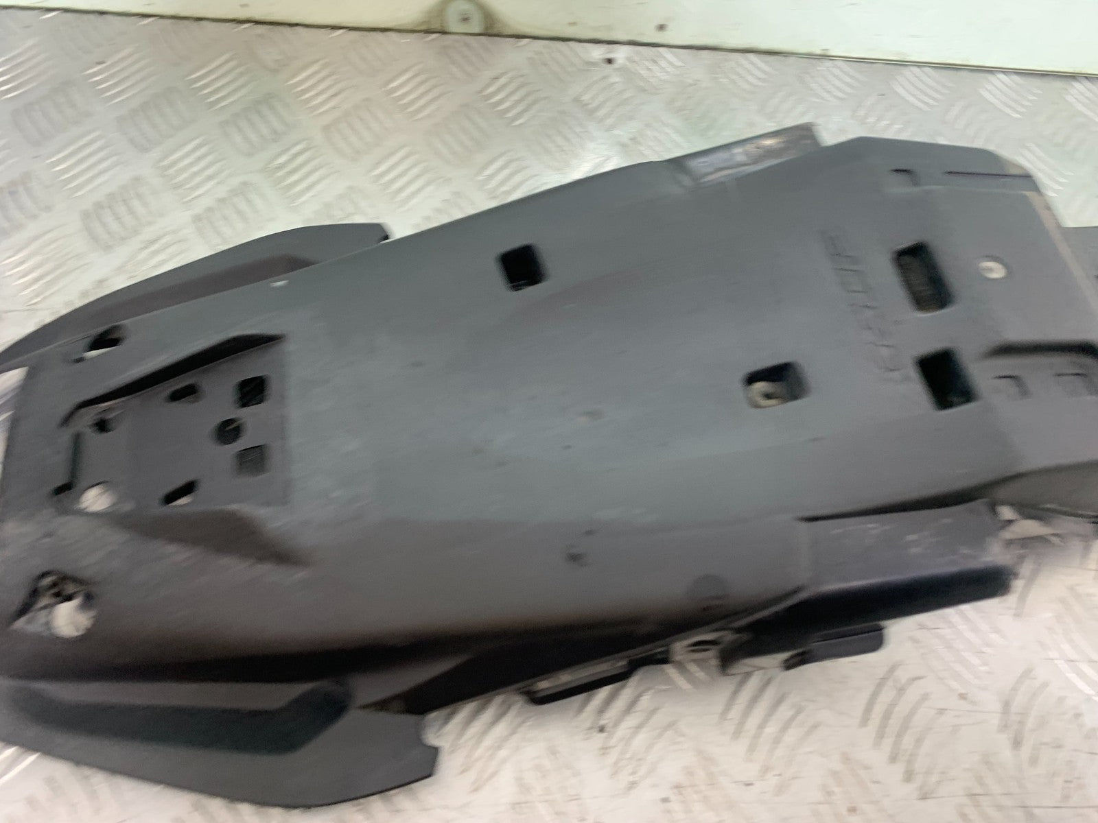HONDA CB650F CB 650 FA-E UNDERTRAY YEAR 2014-2017 (CMB1226)