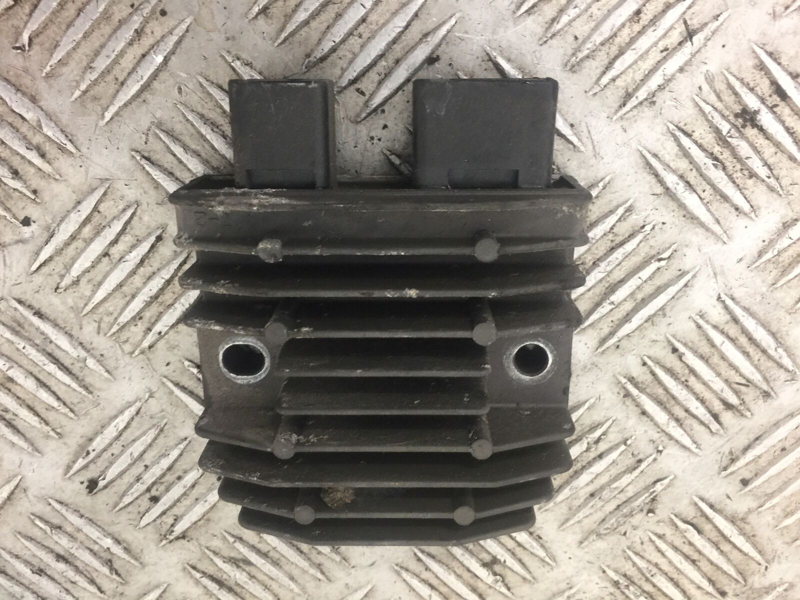 HONDA NC700 NC 700 REGULATOR  YEAR 2012 STOCK 437