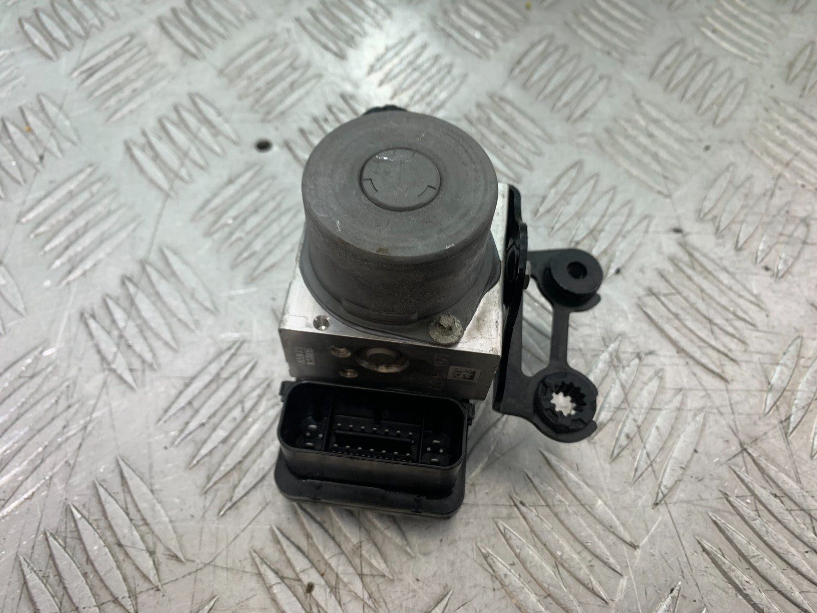 KTM 1290 SUPER DUKE R ABS PUMP YEAR 2020-2024 (CMB1272)