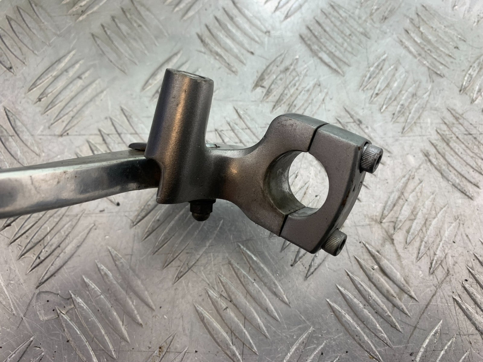 HONDA VT750 SHADOW CLUTCH LEVER AND BRACKET  YEAR 2003-2004 (CMB1265)