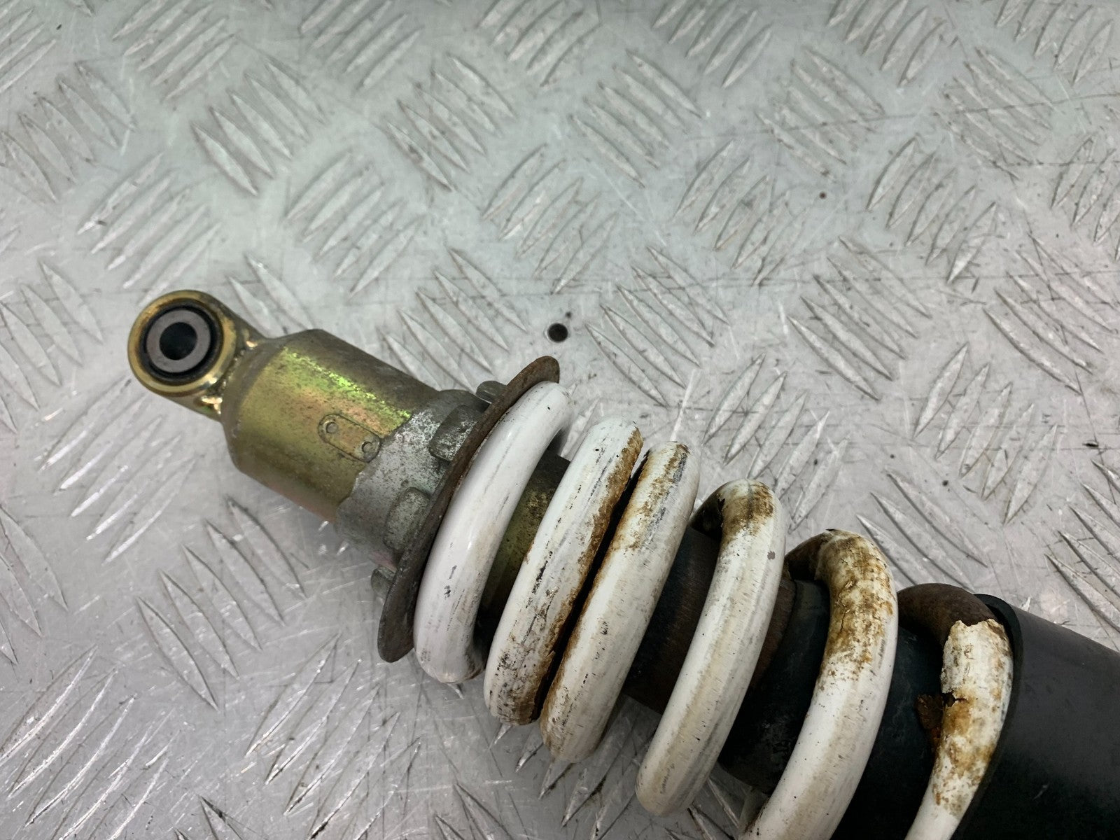 HONDA CB600 CB 600 HORNET REAR SHOCK   YEAR 1998-2002 (CMB1297)