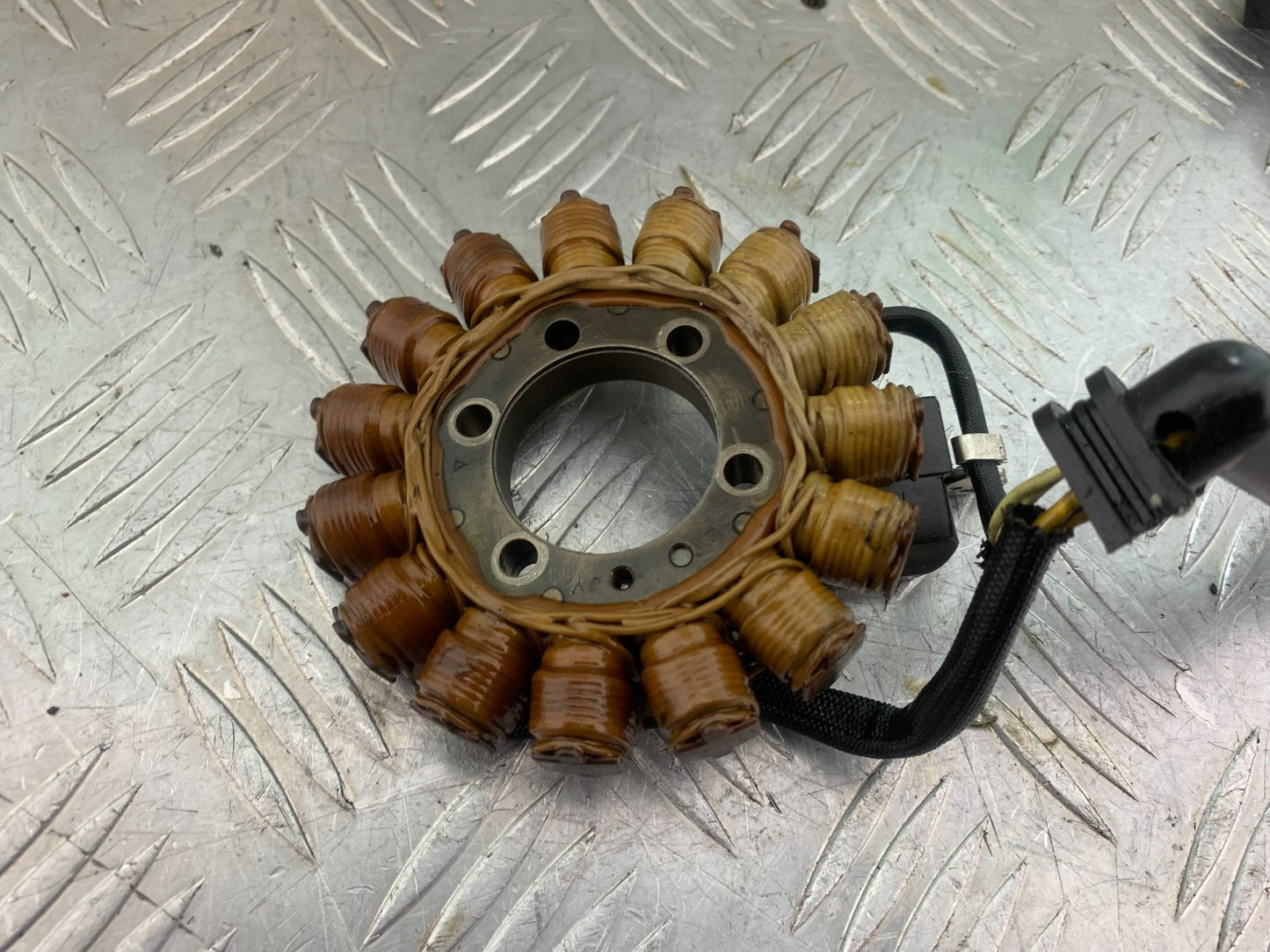 HONDA CBR1000 RR CBR1000RR FIREBLADE GENERATOR STATOR 2008-2011 (CMB1179)