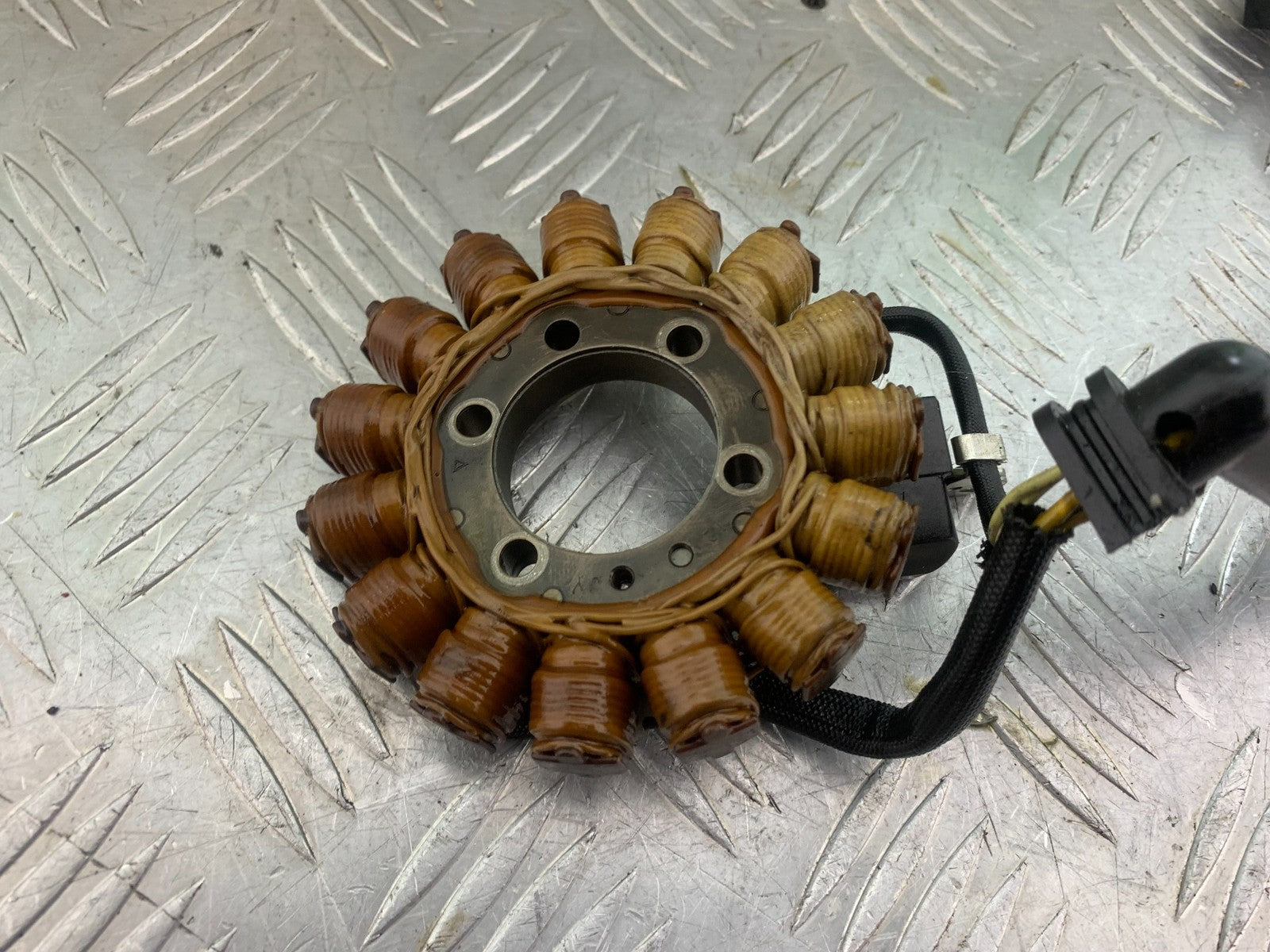 HONDA CBR1000 RR CBR1000RR FIREBLADE GENERATOR STATOR 2008-2011 (CMB1179)