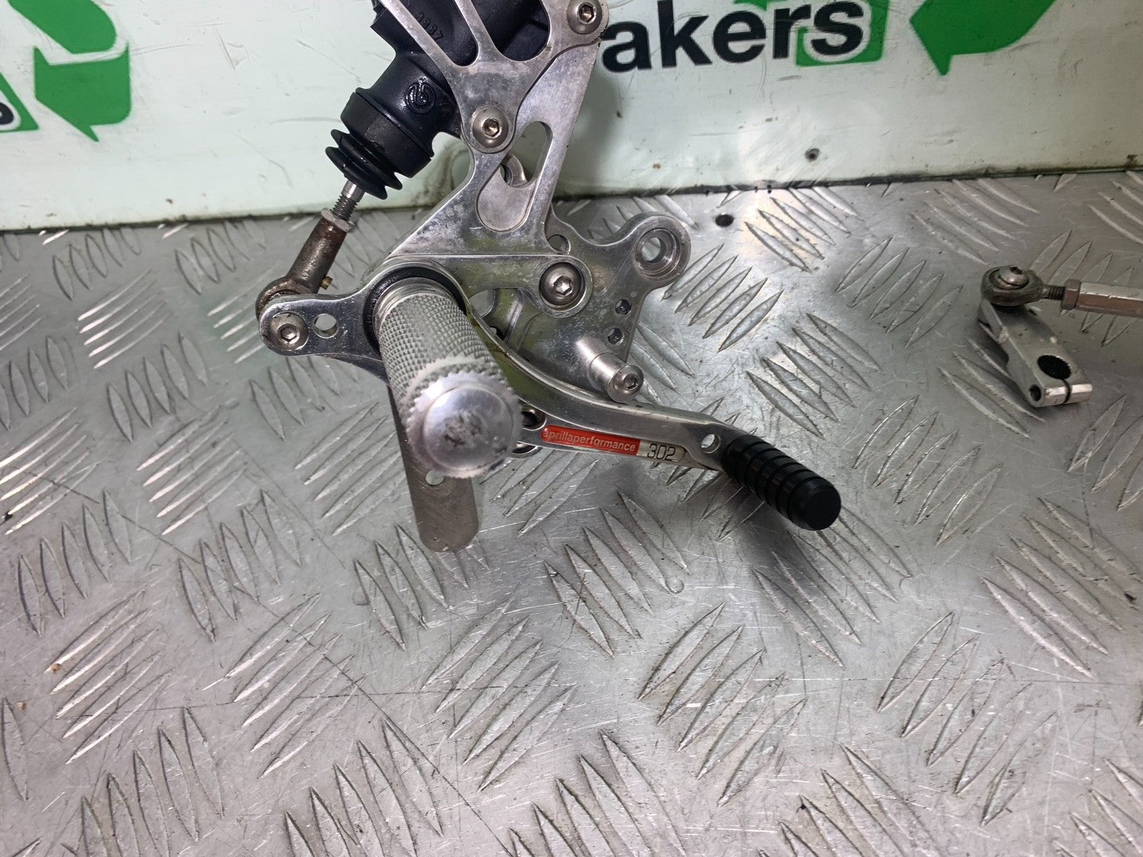 APRILIA RSV1000 R FACTORY MILLE REAR SETS  2004-09 (CMB1203)