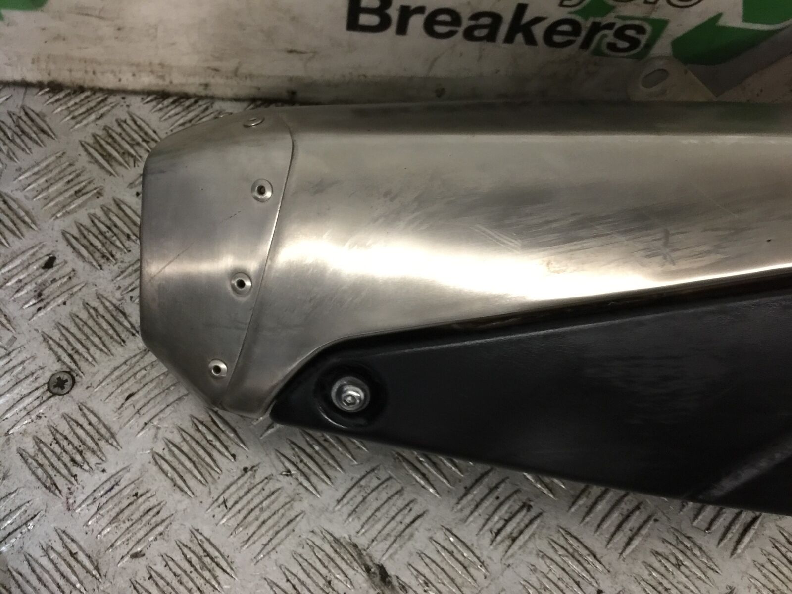 TRIUMPH 675 STREET TRIPLE SILENCER  YEAR 2016 (STOCK 812)