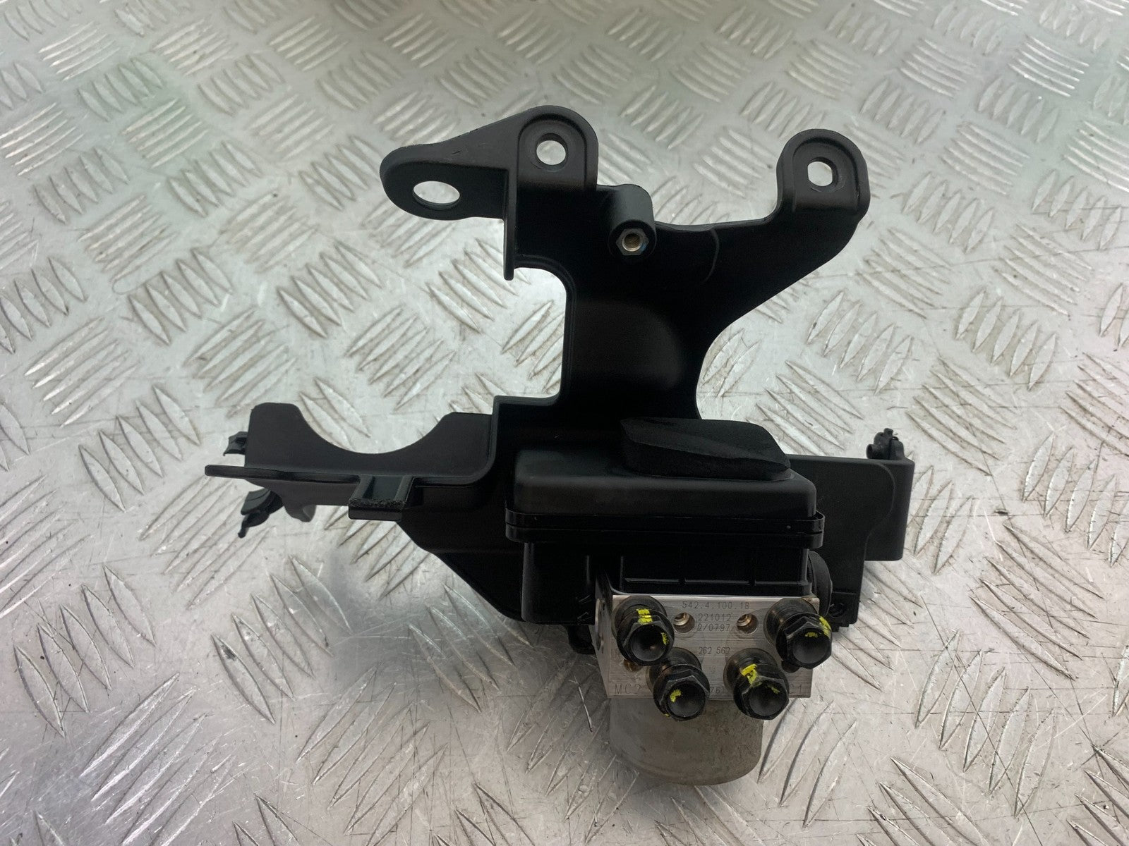 DUCATI 937 MONSTER ABS PUMP   YEAR 2021-2024 (CMB1270)