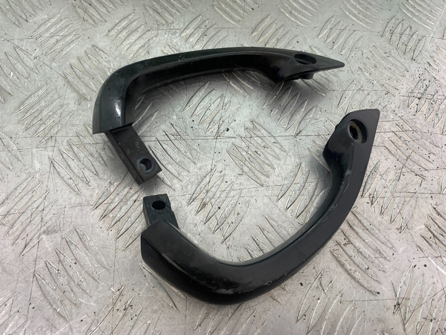 KAWASAKI ZX9R ZX9 C GRAB RAILS  YEAR 1998-99 (CMB1213)
