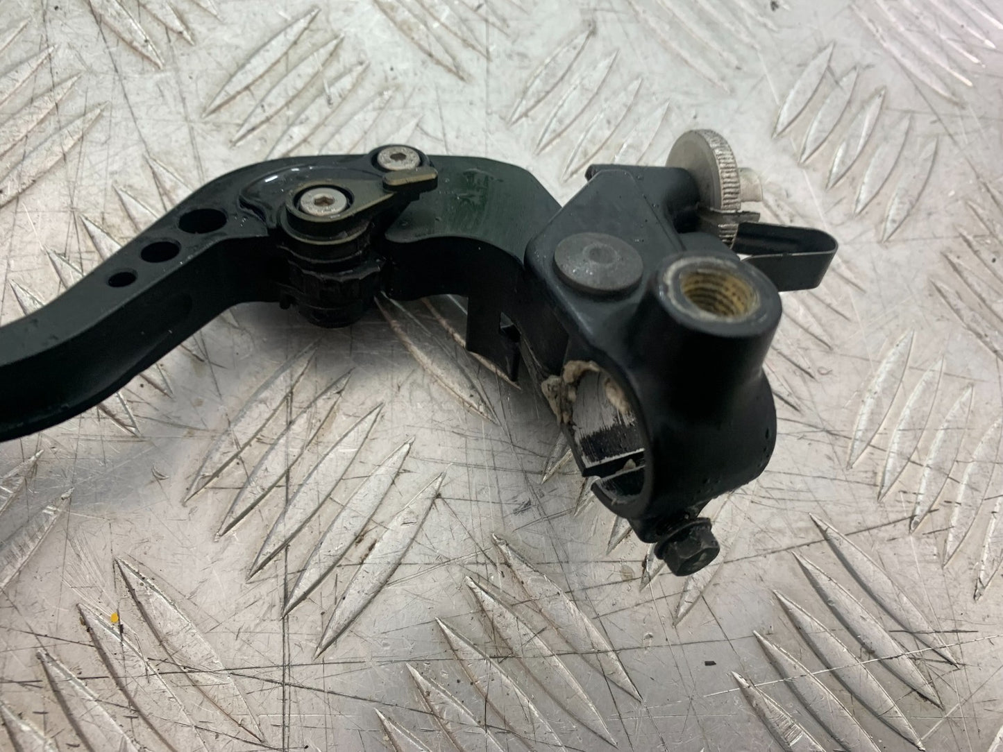APRILIA TUONO 1000 V4 CLUTCH LEVER AND BRACKET  YEAR 2013-2014  (CMB1239)