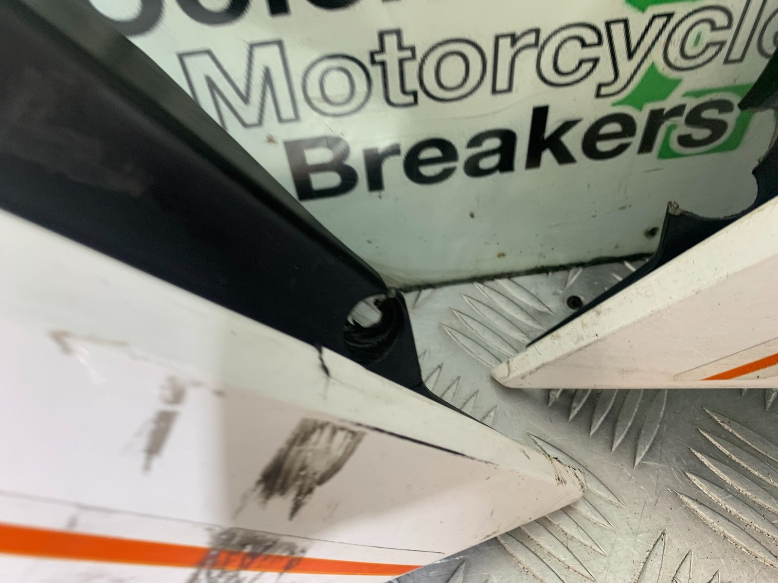 KTM RC125 RC 125 LEFT & RIGHT FAIRING PANELS   2014 2017 (CMB1199)