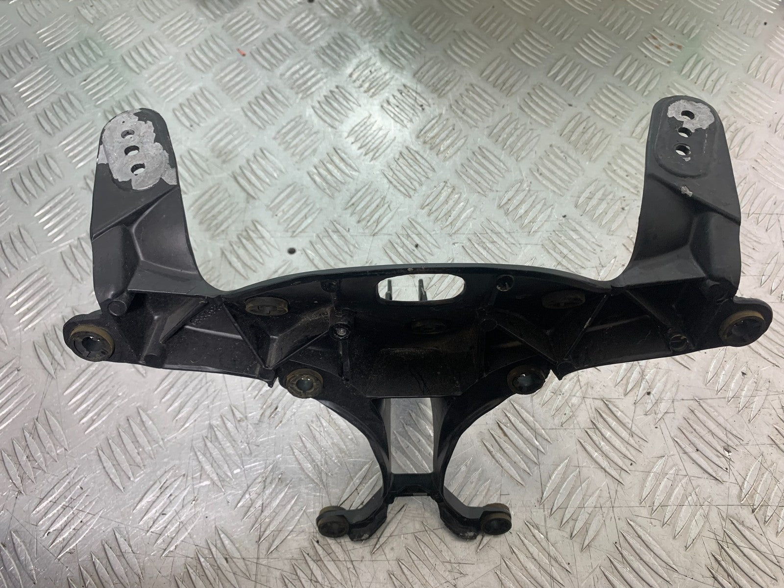 YAMAHA YZF R1 4C8 FAIRING BRACKET  YEAR 2007-2008 (CMB1237)