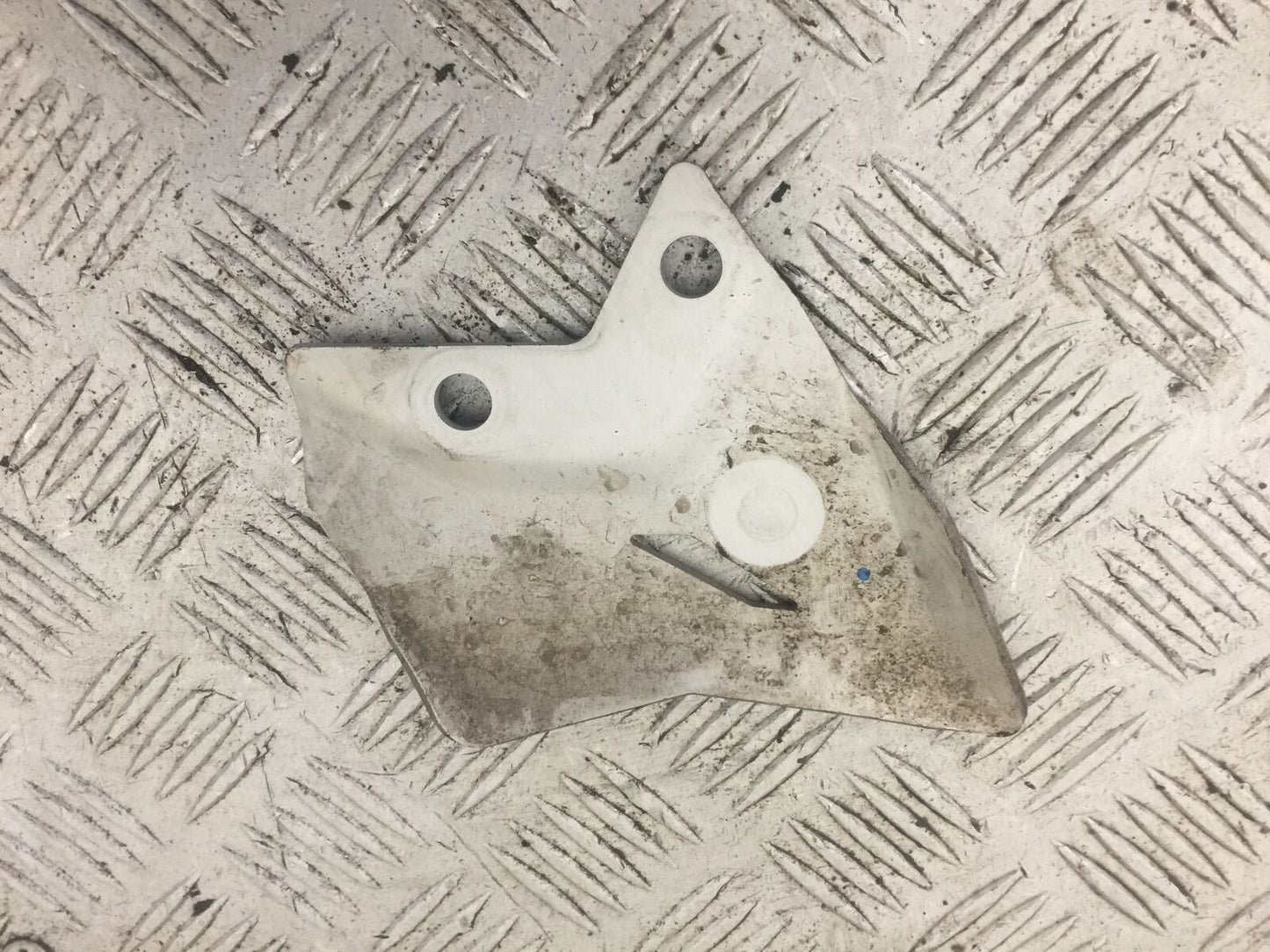 KAWASAKI NINJA 650 HEEL PLATE YEAR 2020 (STOCK 726)