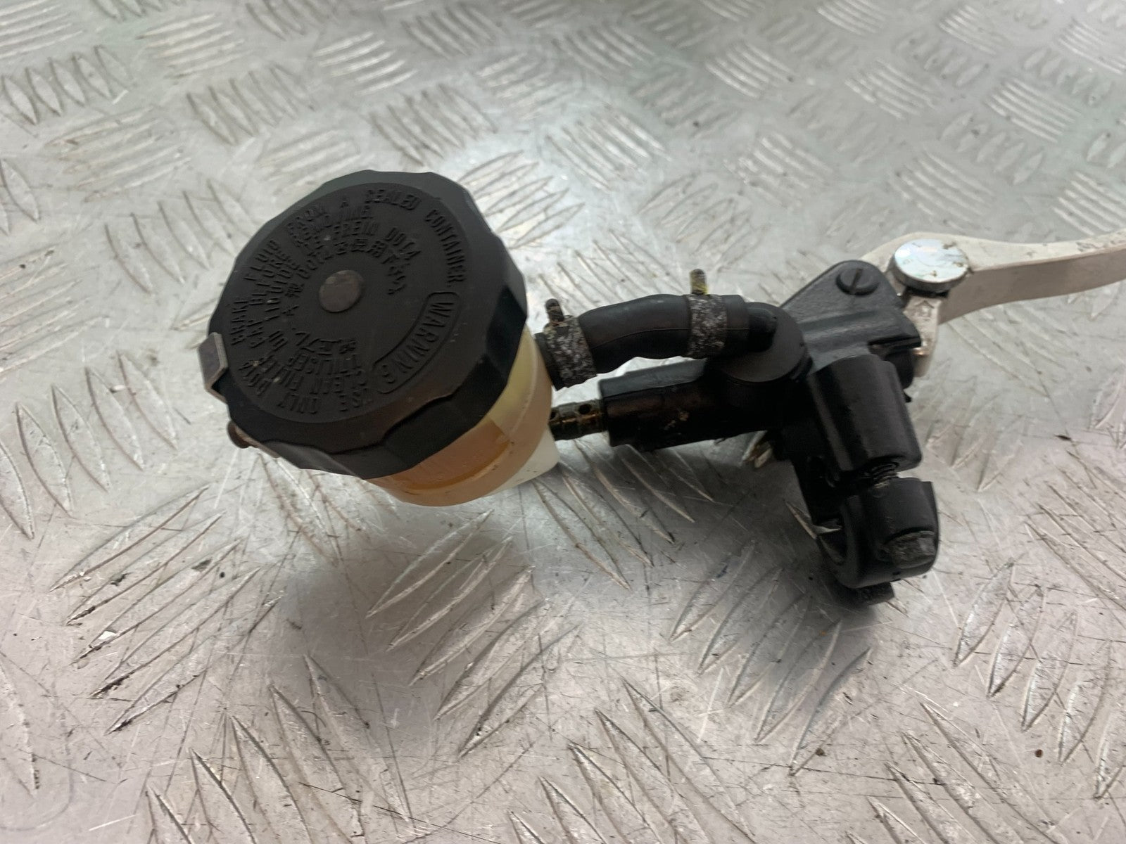 YAMAHA YZF R1 4XV FRONT MASTER CYLINDER   YEAR 1998-99 (CMB1291)