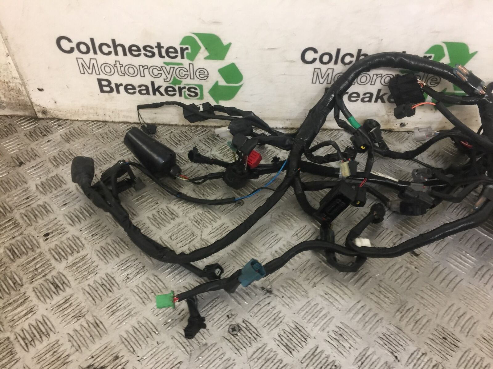 KAWASAKI Z400 Z 400 WIRING LOOM YEAR 2019  (STOCK 672)