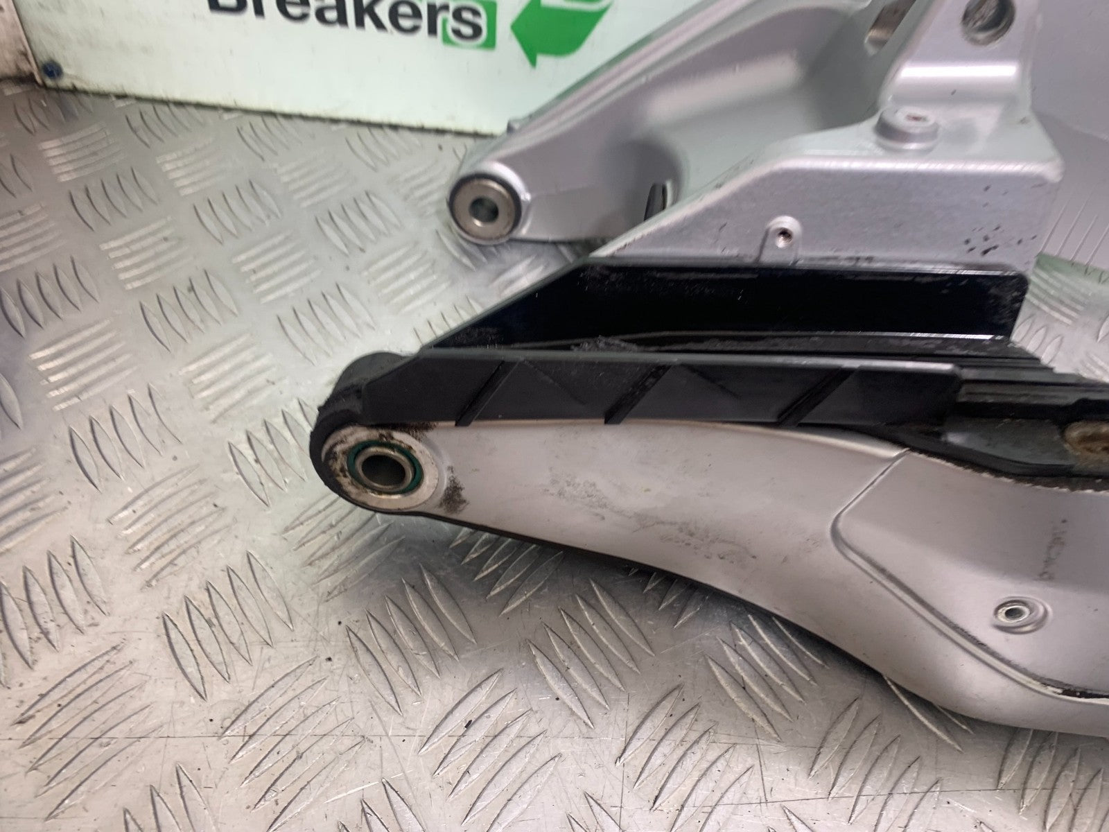 APRILIA RS660 RS 660 SWINGARM  YEAR 2020-2024 (CMB1202)