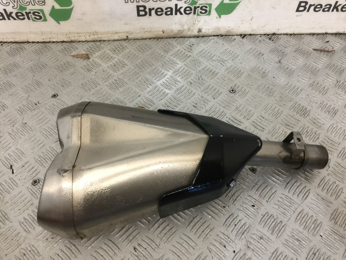 KAWASAKI NINJA 1000 SX Z1000SX RIGHT SILENCER  YEAR 2019  (STOCK 830)