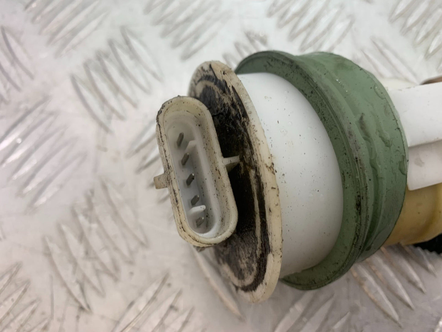 PIAGGIO VESPA GTS 125 PETROL PUMP YEAR 2009-14  (CMB1261)