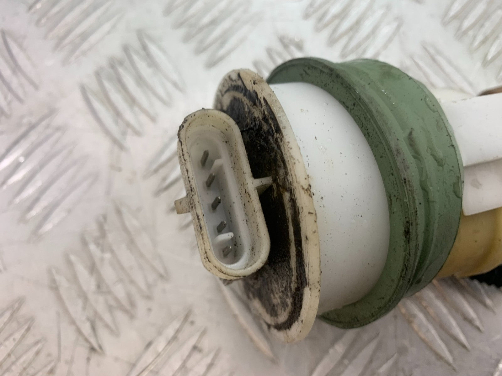 PIAGGIO VESPA GTS 125 PETROL PUMP YEAR 2009-14  (CMB1261)