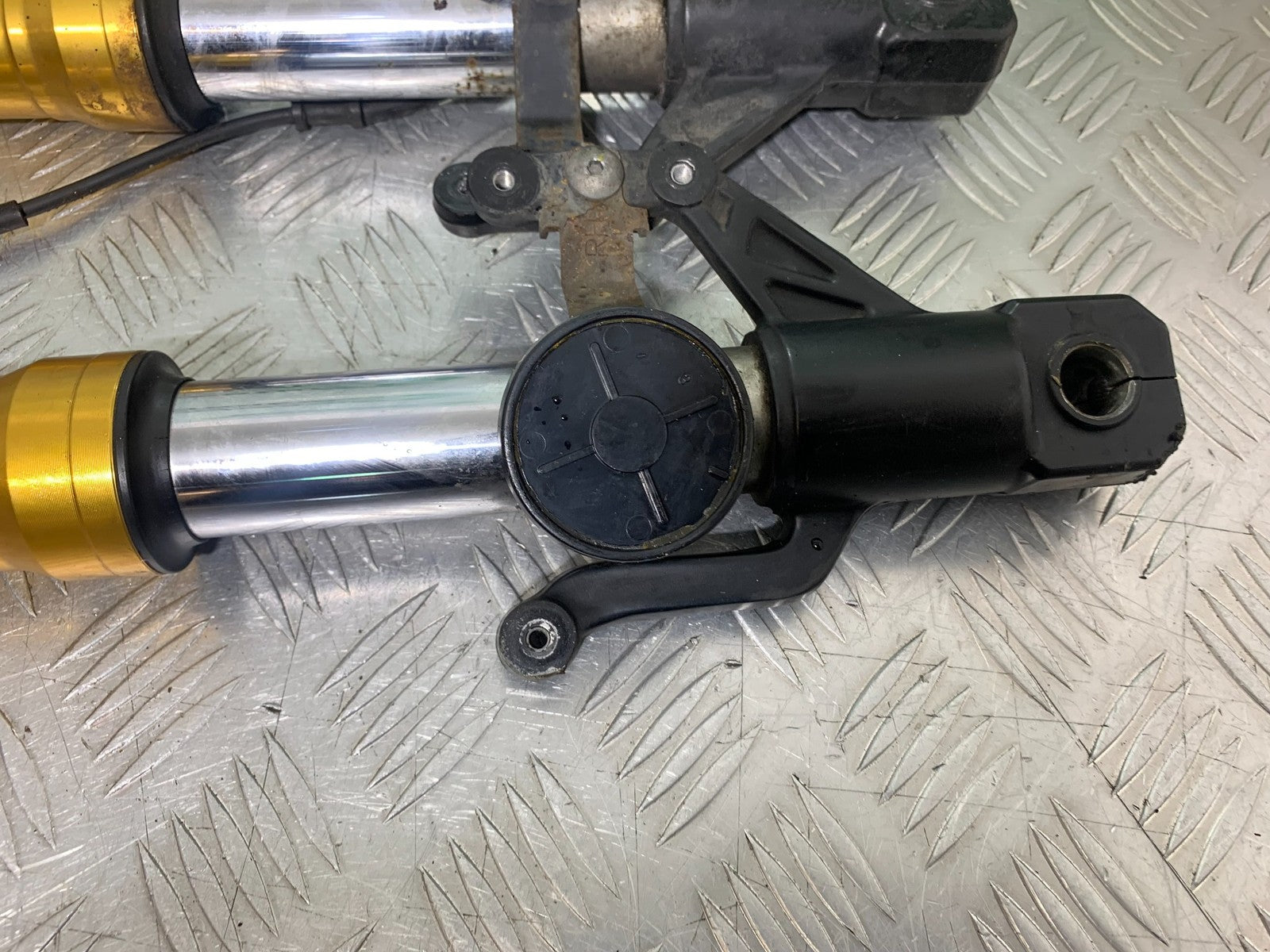 YAMAHA YZF-R125 YZF 125 FORKS  YEAR 2019-2022 (CMB1263)