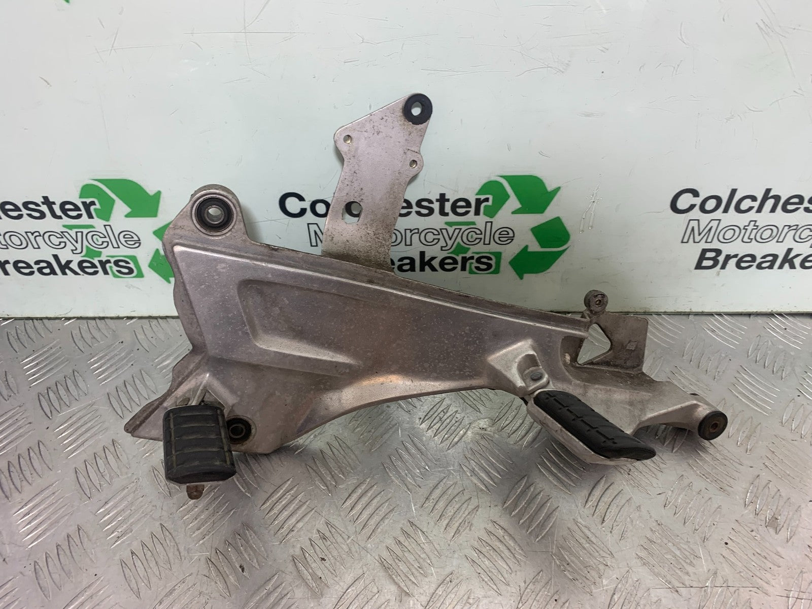HONDA ST1100 PAN EUROPEAN LEFT HANGER  YEAR 1993-2001 (CMB1195)