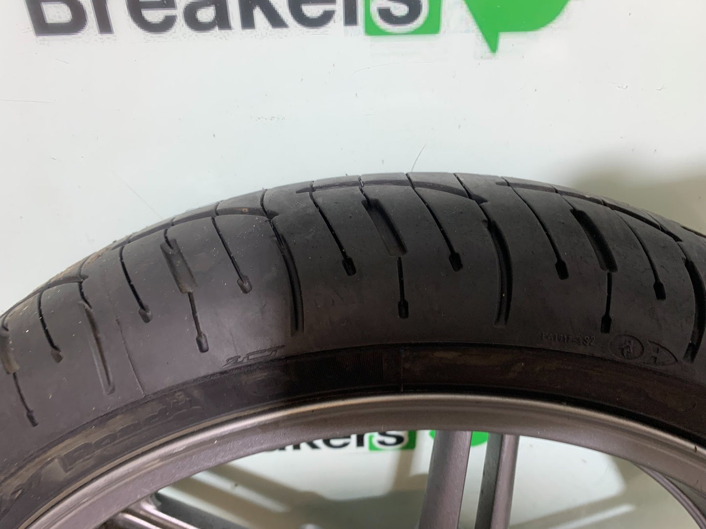 HONDA CBF500 CBF 500 FRONT WHEEL (WITH GOOD TYRE) YEAR 2004-2008  (CMB1294)