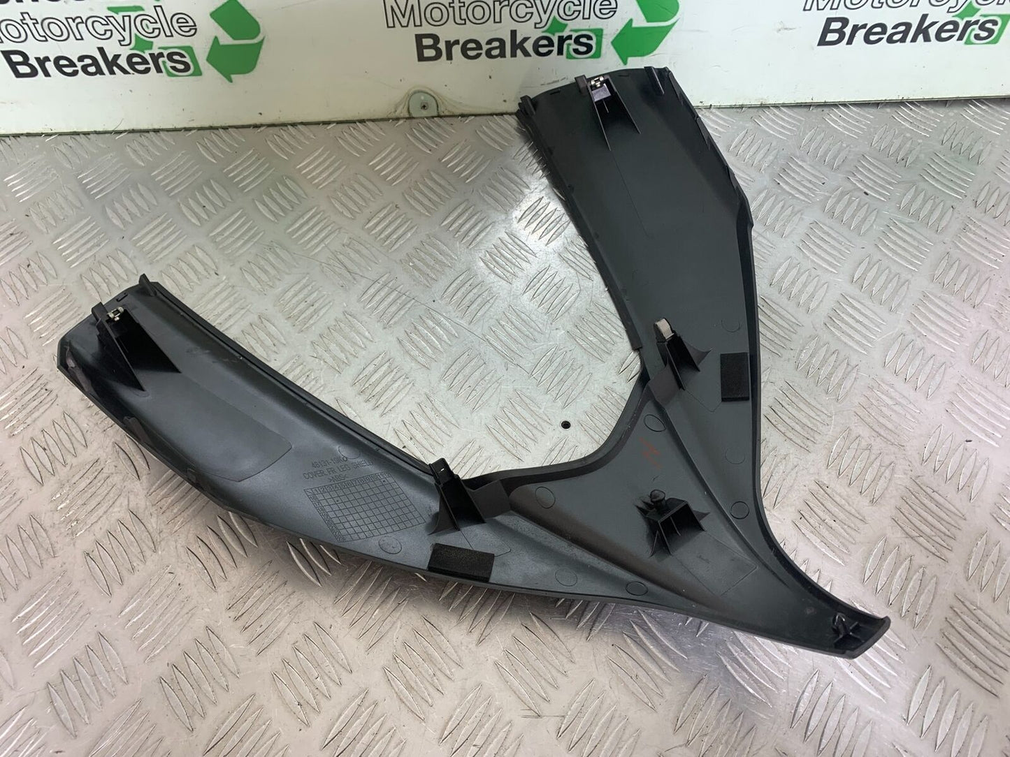 SUZUKI AN400 AN 400 BURGMAN TOP FAIRING INFILL PANEL  YEAR 2017-2024 (CMB1118)