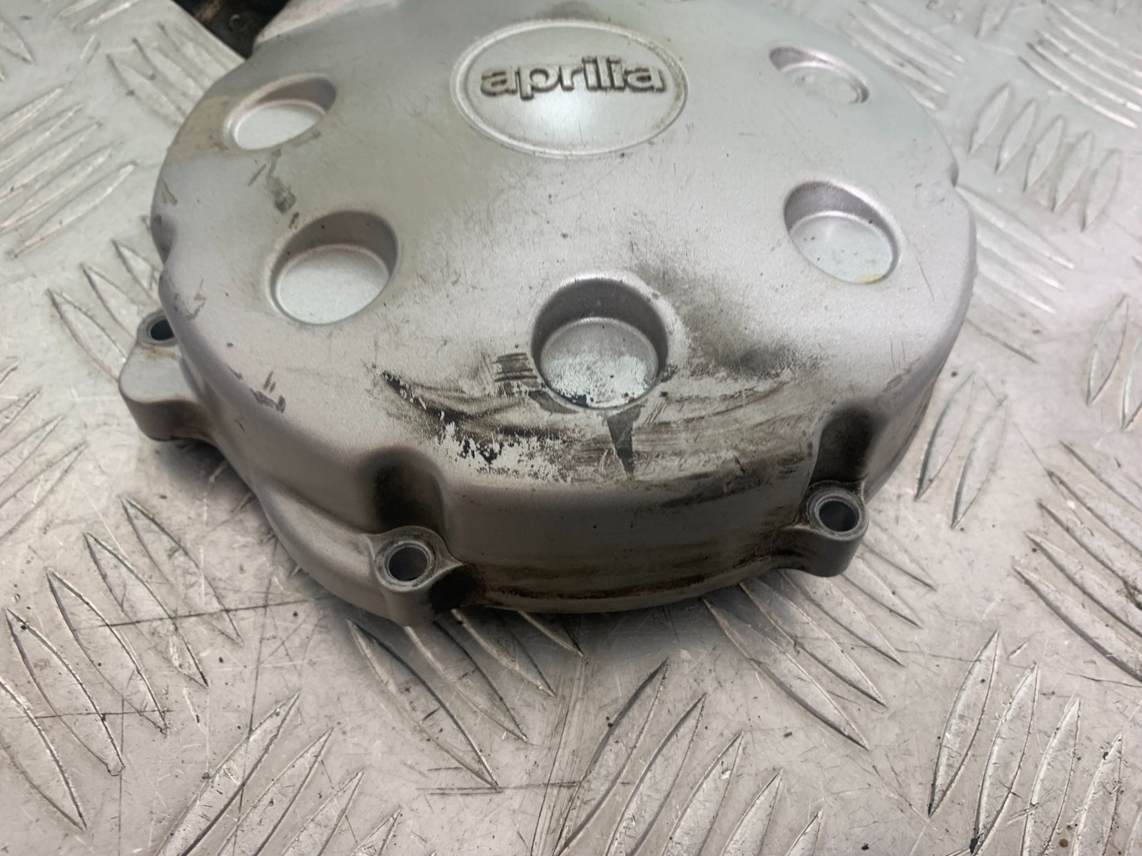 APRILIA 650 PAGASO STRADA CLUTCH COVER   YEAR 2005-2010 (CMB1057)