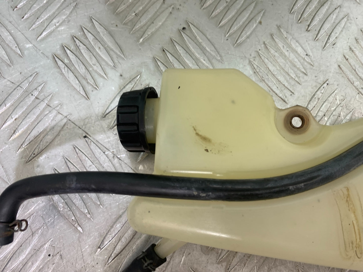 KAWASAKI ZX10R ZX 10R COOLANT BOTTLE   YEAR 2011-2015 (CMB1154)
