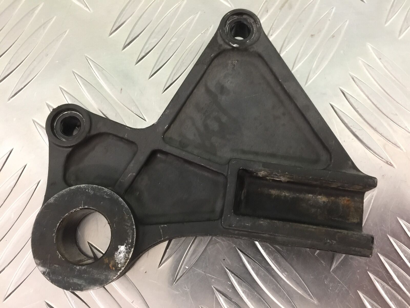 KAWASAKI ER6 N REAR CALIPER BRACKET   YEAR 2009-2011  (STOCK 928)