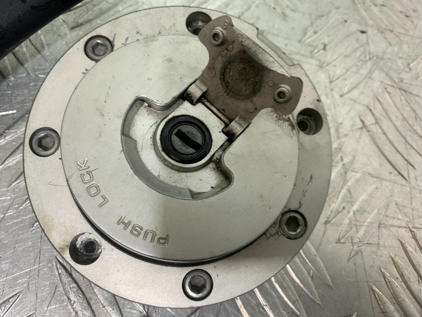 HONDA CBR600 CBR 600 FX FY ECU LOCKS KEY   YEAR 1999-2000 (CMB1287)