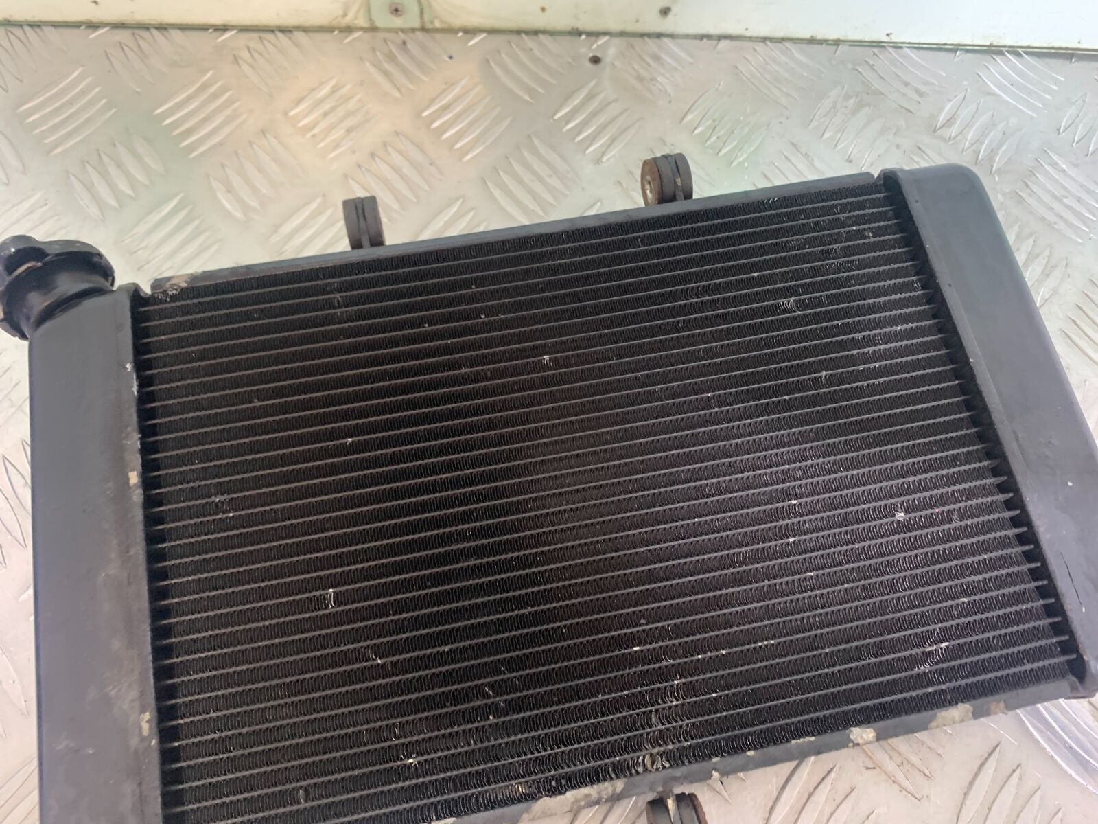 YAMAHA XJ6 XJ6-S RADIATOR   YEAR 2009-2015  (CMB1070)