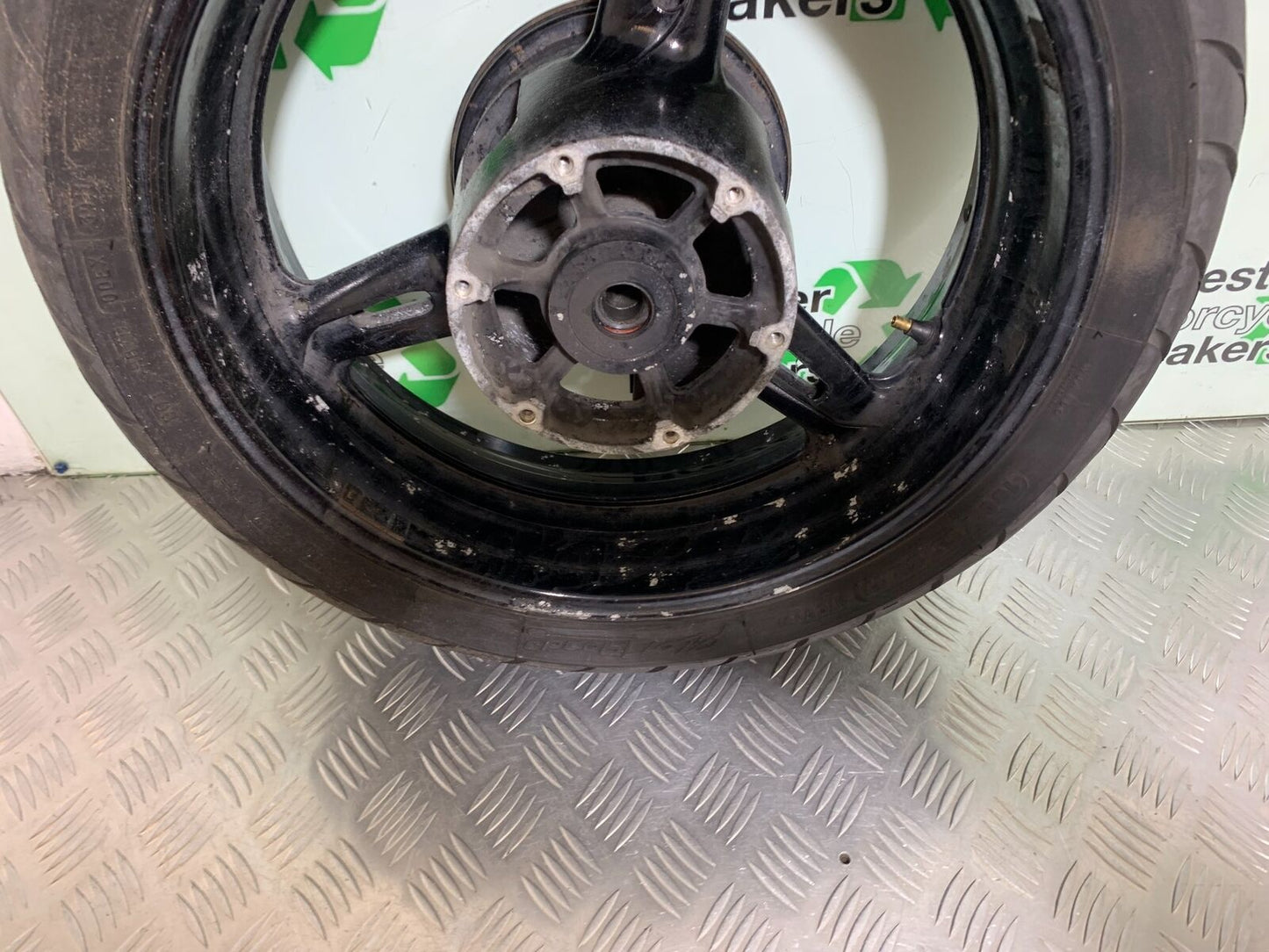YAMAHA FJR1300 FJR 1300 REAR WHEEL YEAR 2001-05 (CMB1005)