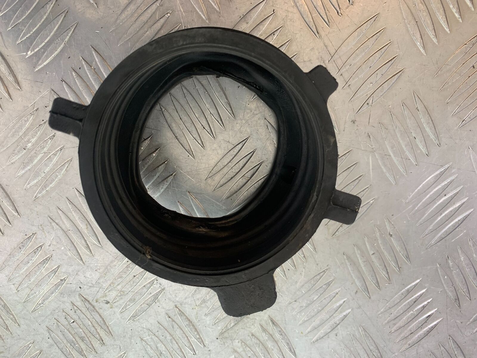 YAMAHA XS1100 MIDNIGHT SPECIAL SWINGARM RUBBER BOOT  YEAR 1980-1982 (CMB1122)