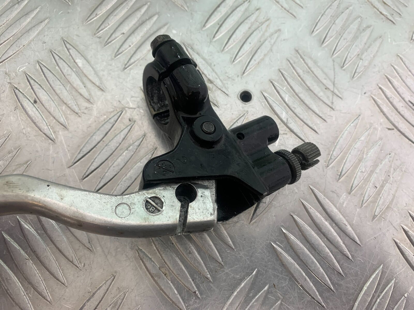 HONDA CBR125 CBR 125 CLUTCH LEVER   YEAR 2004-06  (CMB1040)