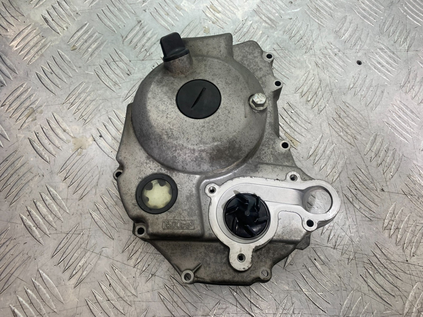 YAMAHA XMAX 300 GENERATOR COVER WATER PUMP YEAR 2017-2020 (CMB1218)