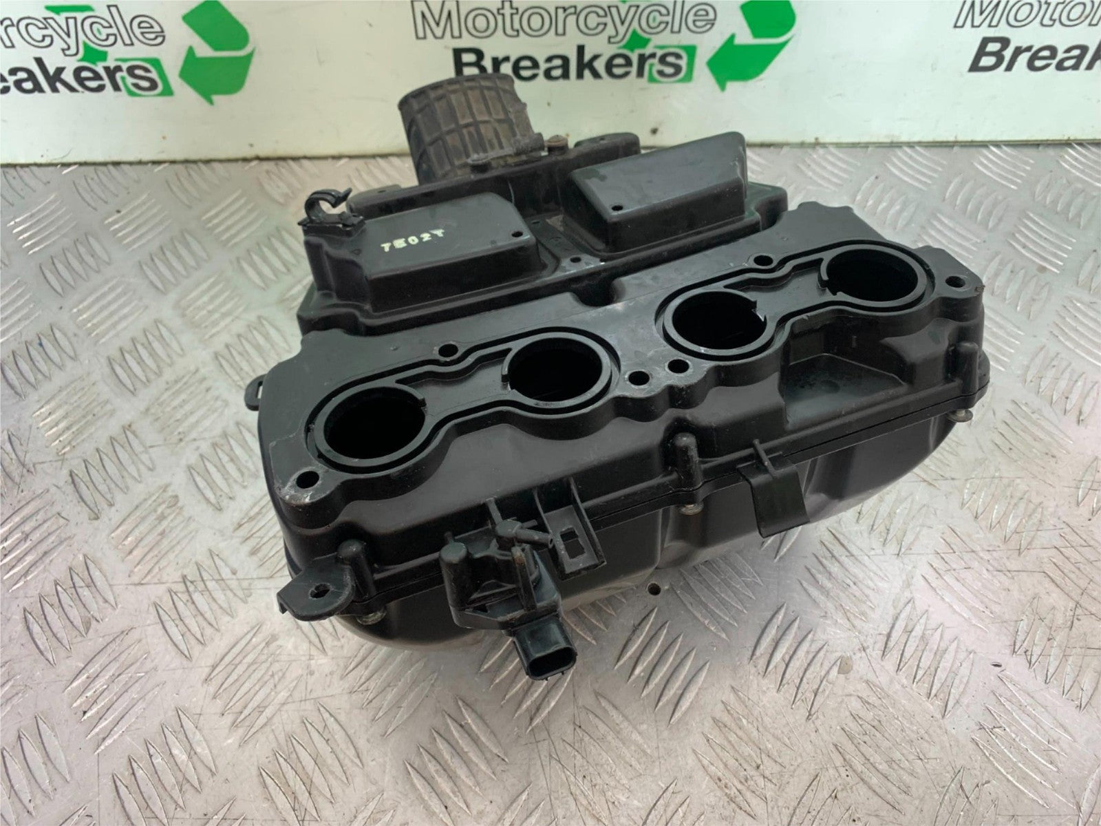 HONDA CB650F CB 650 FA-E AIRBOX   YEAR 2014-2017 (CMB1226)