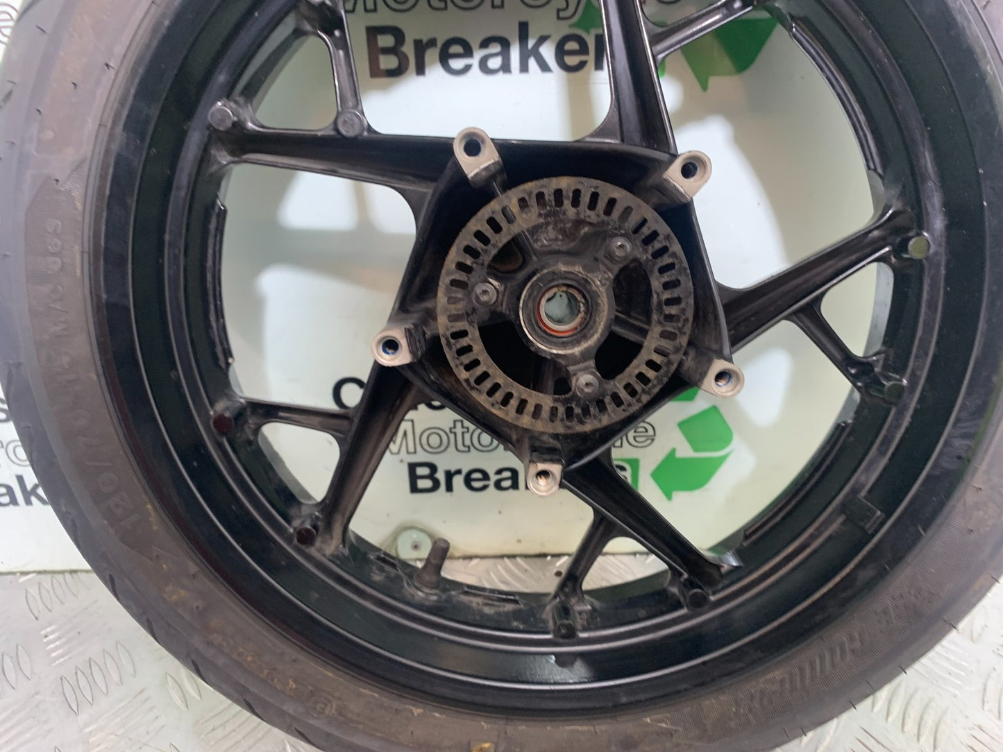 YAMAHA XMAX 300 FRONT WHEEL    YEAR 2017-2020 (CMB1218)