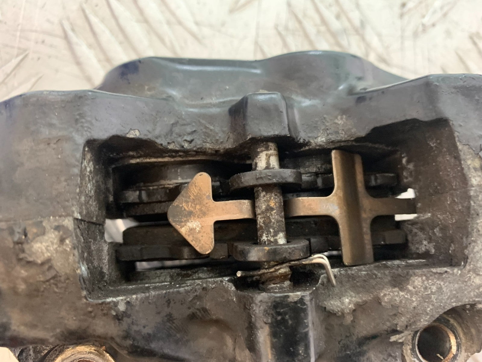 KTM DUKE 125 FRONT BRAKE CALIPER  YEAR 2017-2022 (CMB1222)