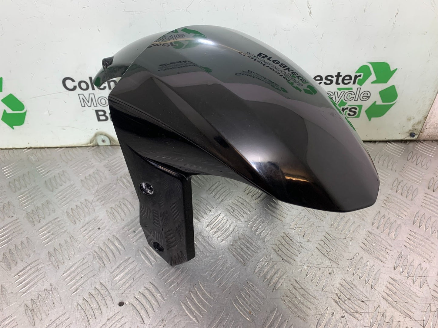 KAWASAKI ZX10R ZX10 R FRONT MUDGUARD   2008-2010 (CMB1301)