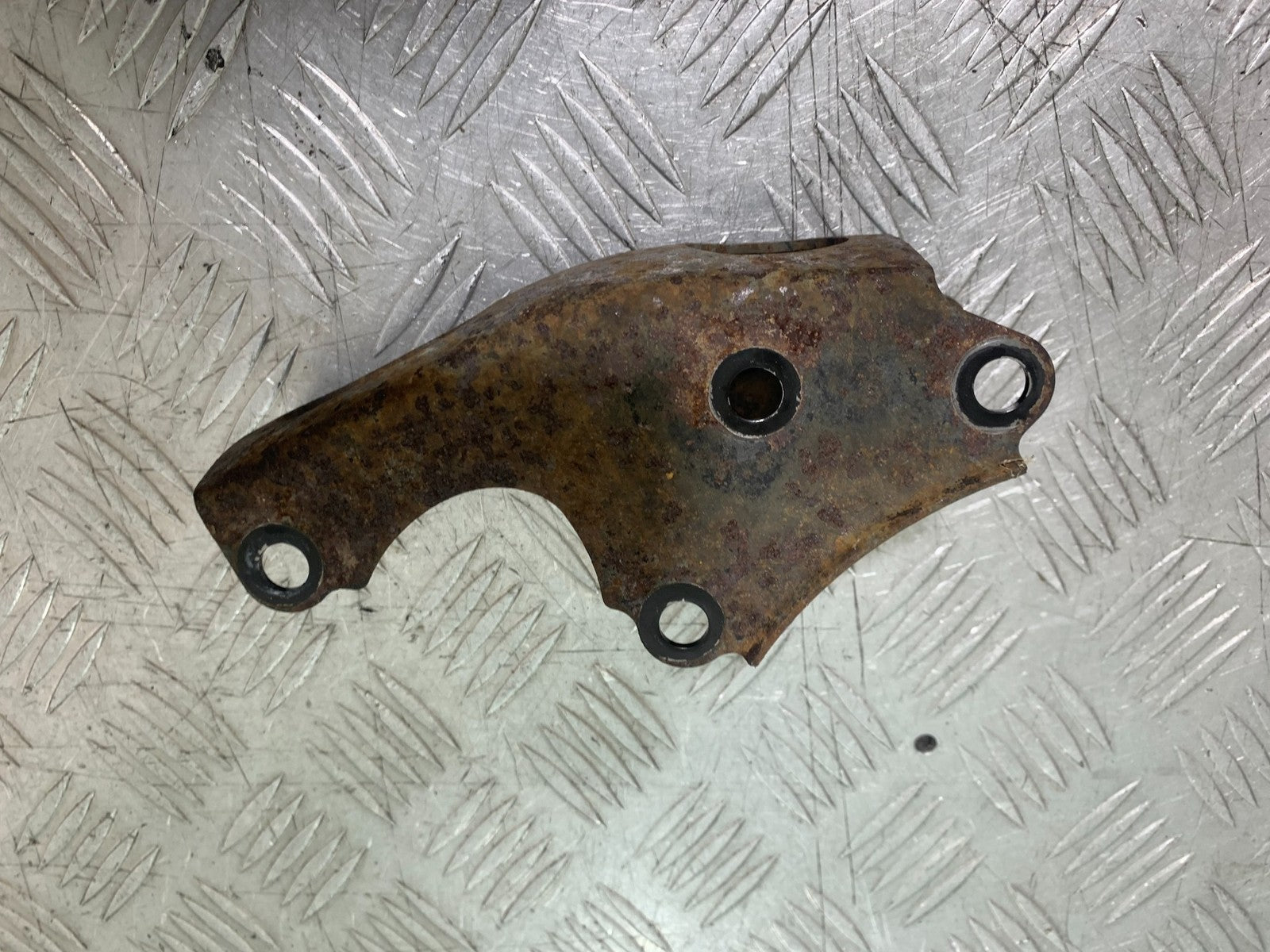 YAMAHA YS125 YS 125 FRONT ENGINE MOUNT   YEAR 2017-2021 (CMB1321)