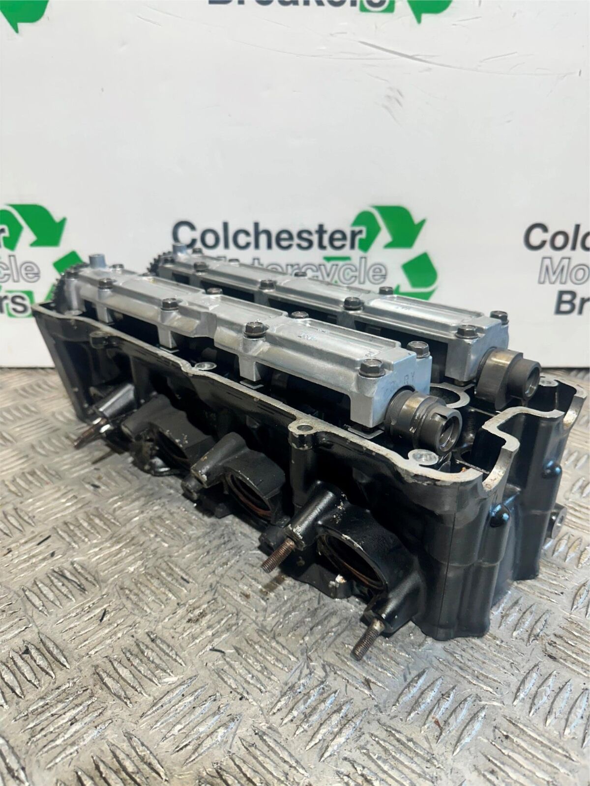 HONDA CBR1100 XX BLACKBIRD CYLINDER HEAD CAMSHAFTS YEAR 1996-1998 (CMB1017)