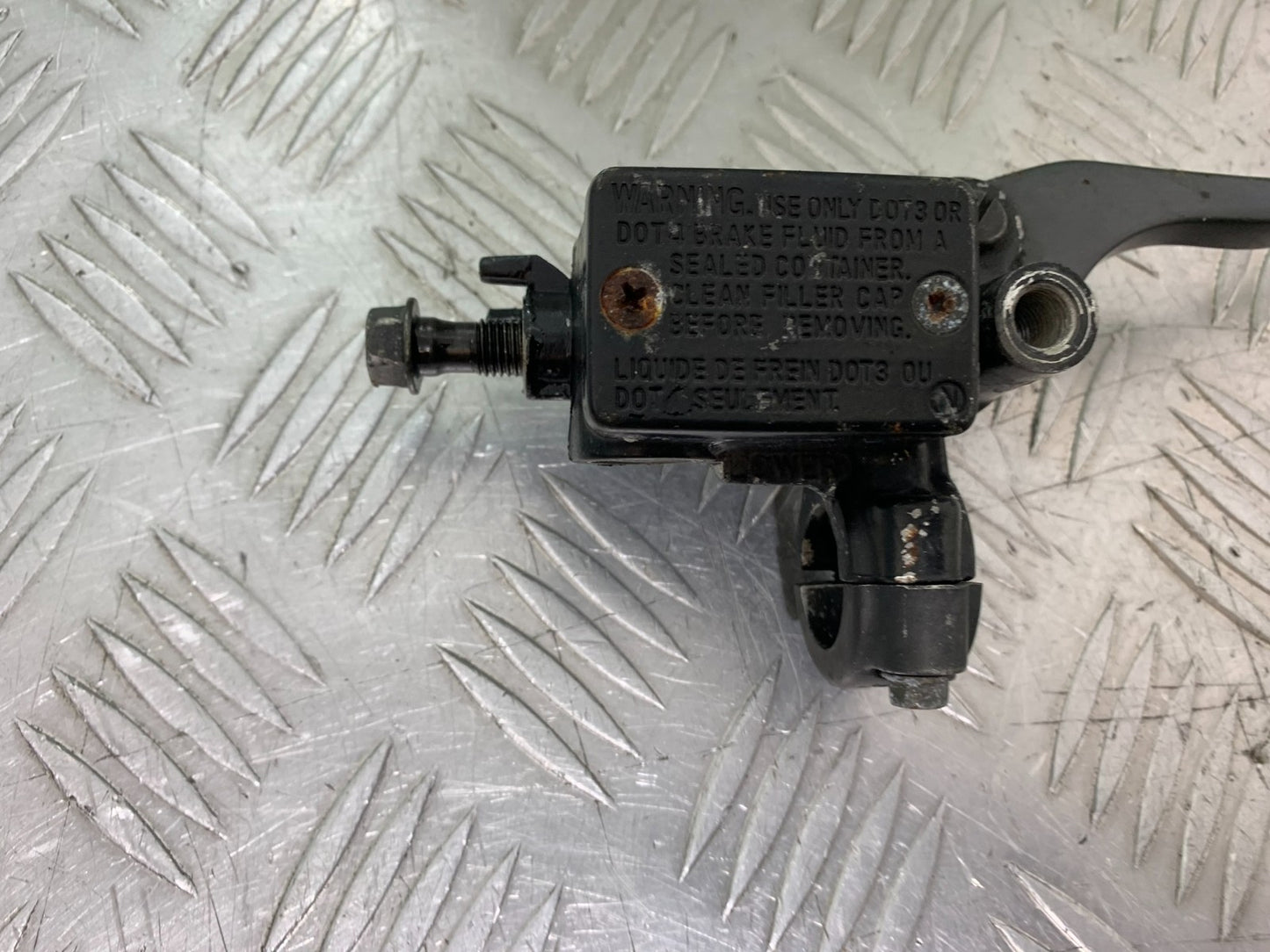 HONDA XL125 VARADERO FRONT BRAKE MASTER CYLINDER    YEAR 2001-2006  (CMB1304)