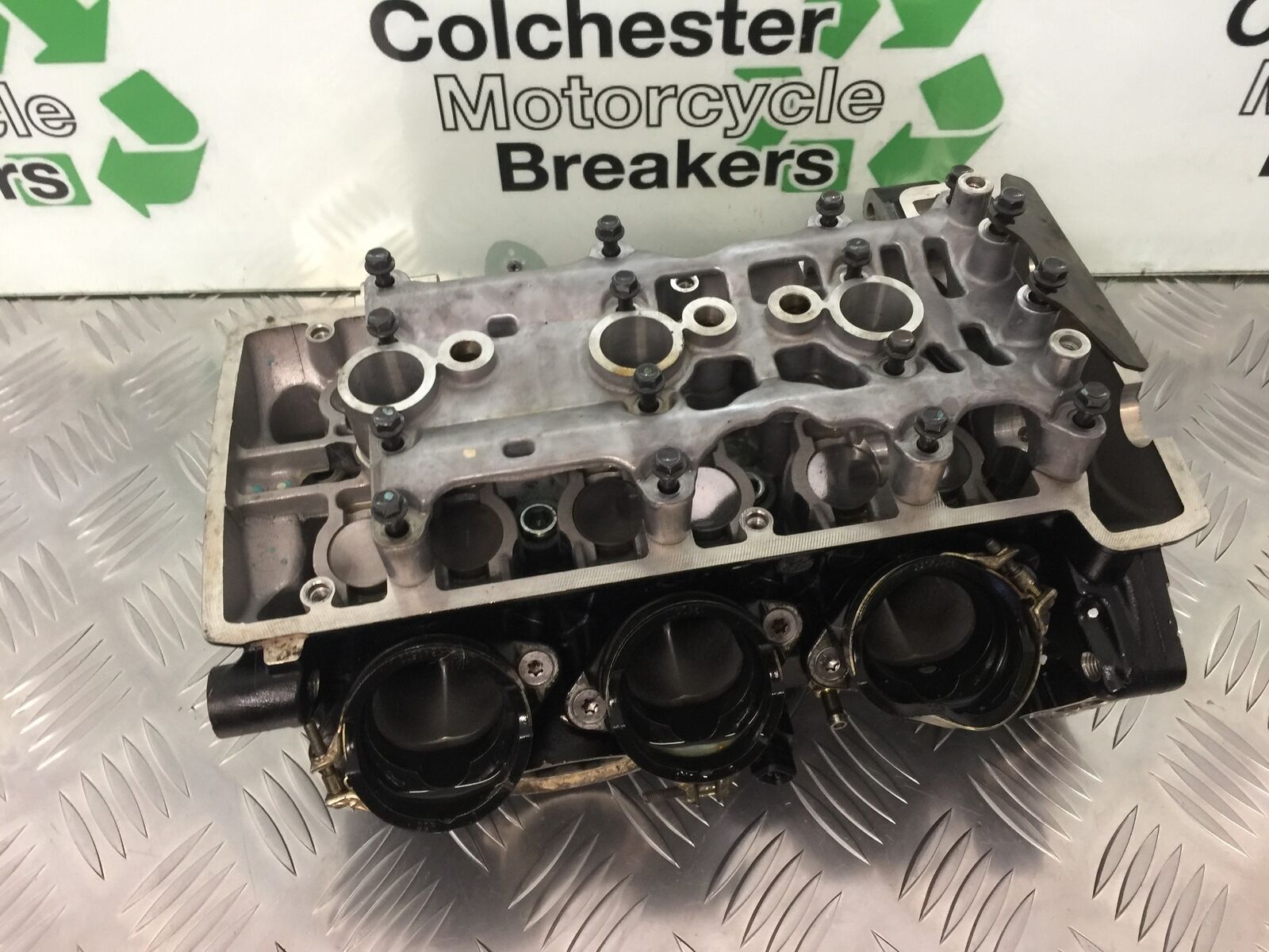 TRIUMPH TIGER 800 XRT CYLINDER HEAD  YEAR 2015-2017  (STOCK 920)