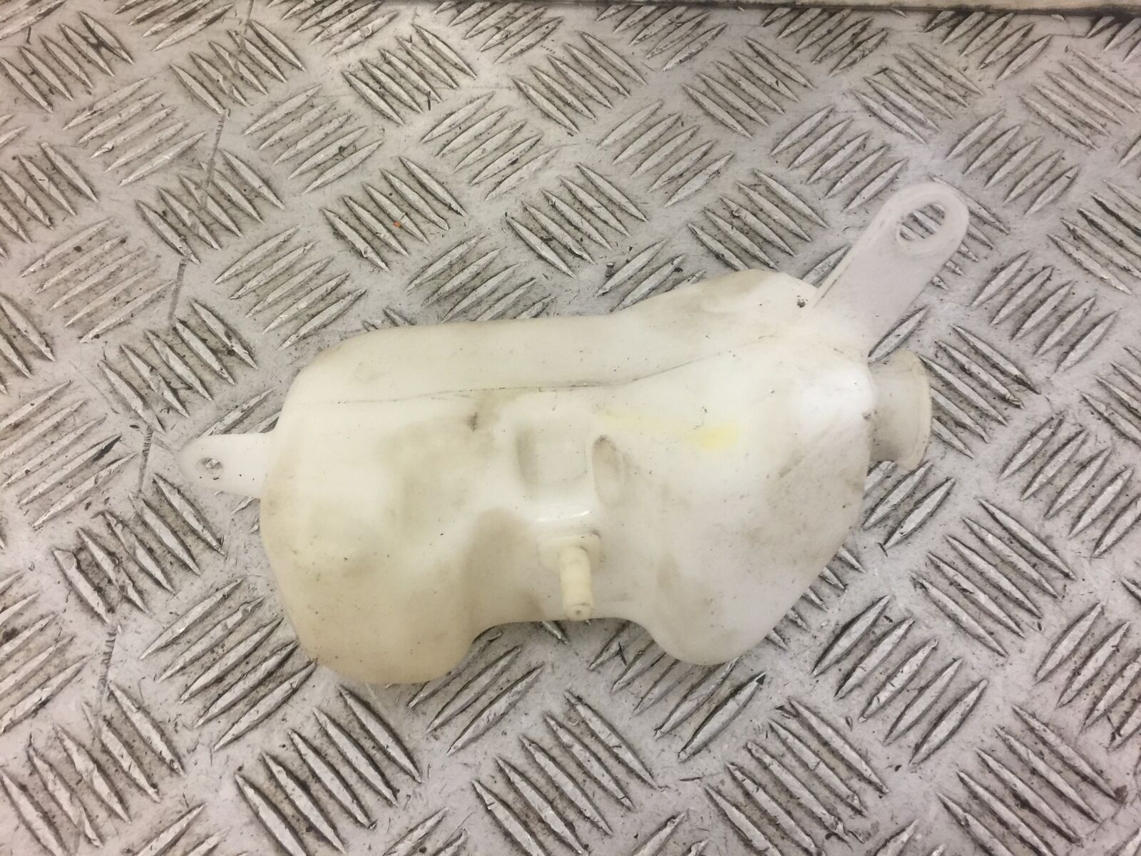 YAMAHA MT07 MT-07 COOLANT BOTTLE  YEAR 2014 (STOCK 467)