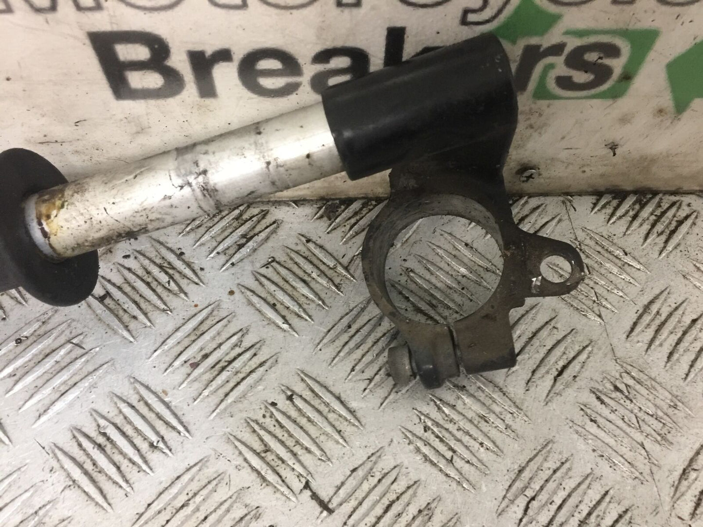 KAWASAKI ZX9R ZX9 E1 LEFT HANDLEBAR   YEAR 2000 (STOCK 795)