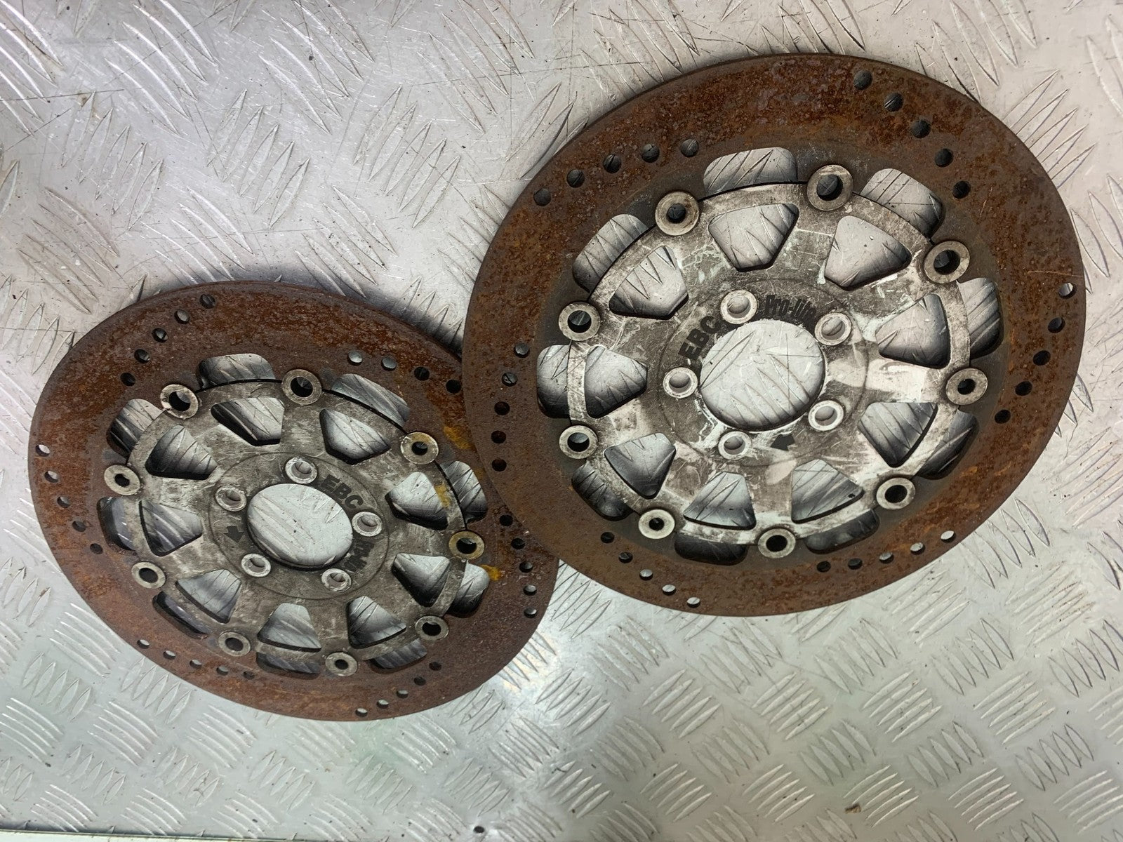 KAWASAKI ZX6R ZX6 F EBC FRONT BRAKE DISCS  YEAR 1995-1997 (CMB1169)