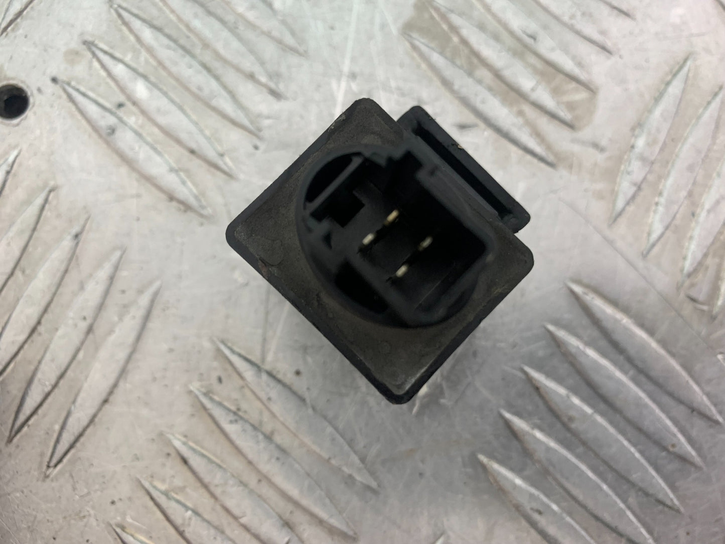 HONDA CBR500R CBR 500 R RELAY   YEAR 2012-16 (CMB1151)