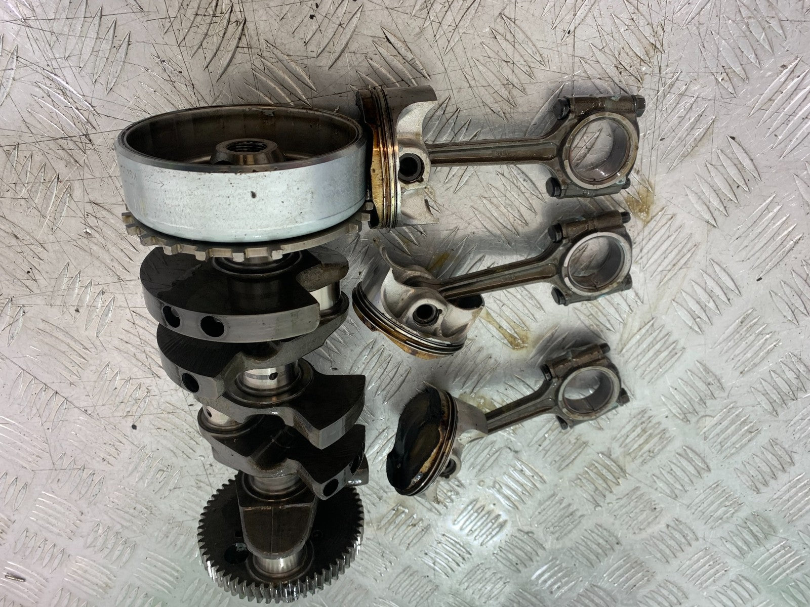 TRIUMPH 1050 SPRINT GT CRANKSHAFT  YEAR 2010-2016 (CMB1250)